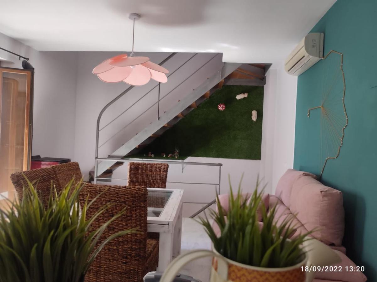 Encanto. Céntrico Tríplex Cerca De La Corredera Y Casco Antiguo. Appartement